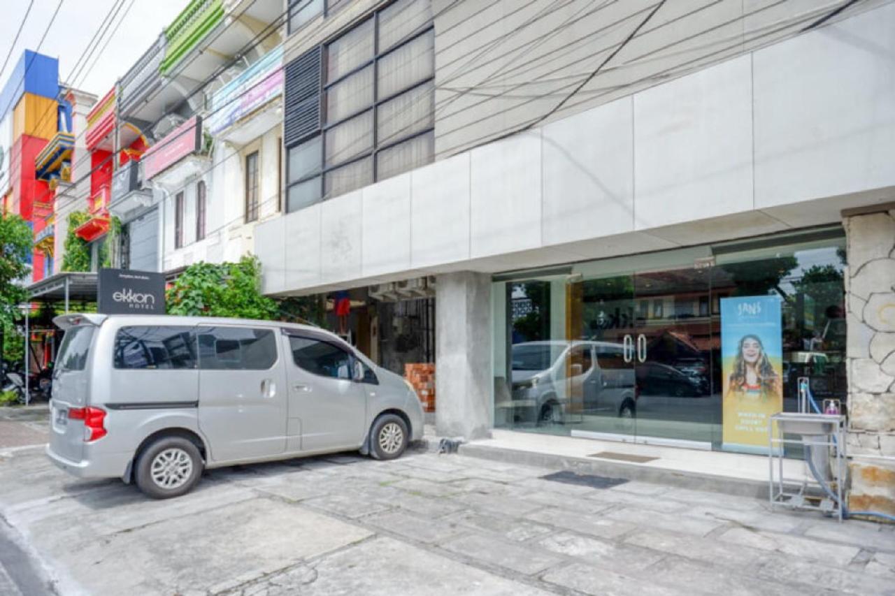 Sans Hotel Ekkon Yogyakarta Ngabean Exteriör bild