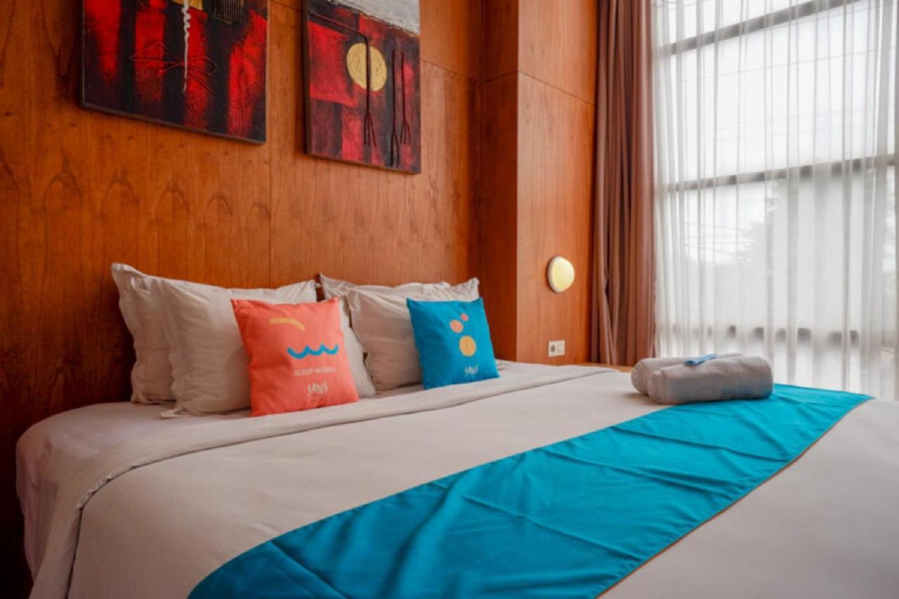 Sans Hotel Ekkon Yogyakarta Ngabean Exteriör bild