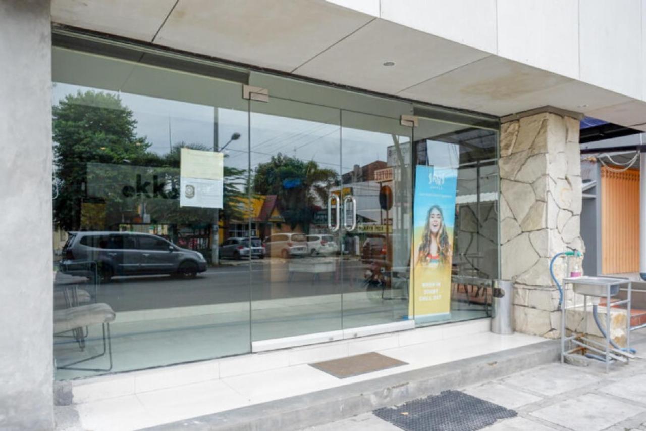 Sans Hotel Ekkon Yogyakarta Ngabean Exteriör bild