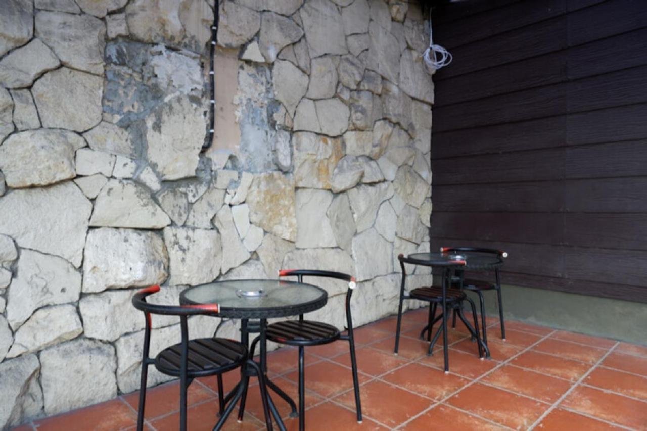 Sans Hotel Ekkon Yogyakarta Ngabean Exteriör bild